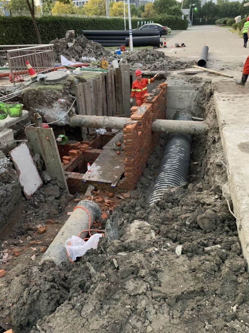 化粪池改造安装